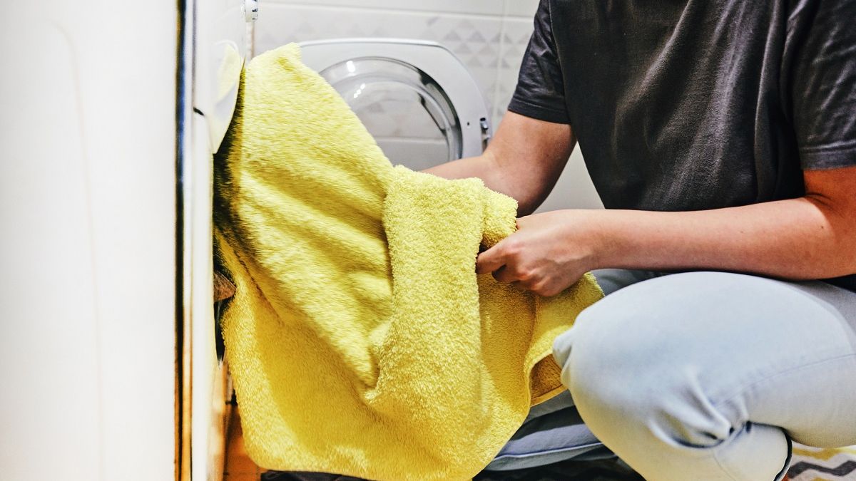 Pościel i ręczniki należy prać z różną częstotliwością.