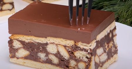 Szybkie czekoladowe ciasto bez pieczenia. Goście będą pytać o przepis