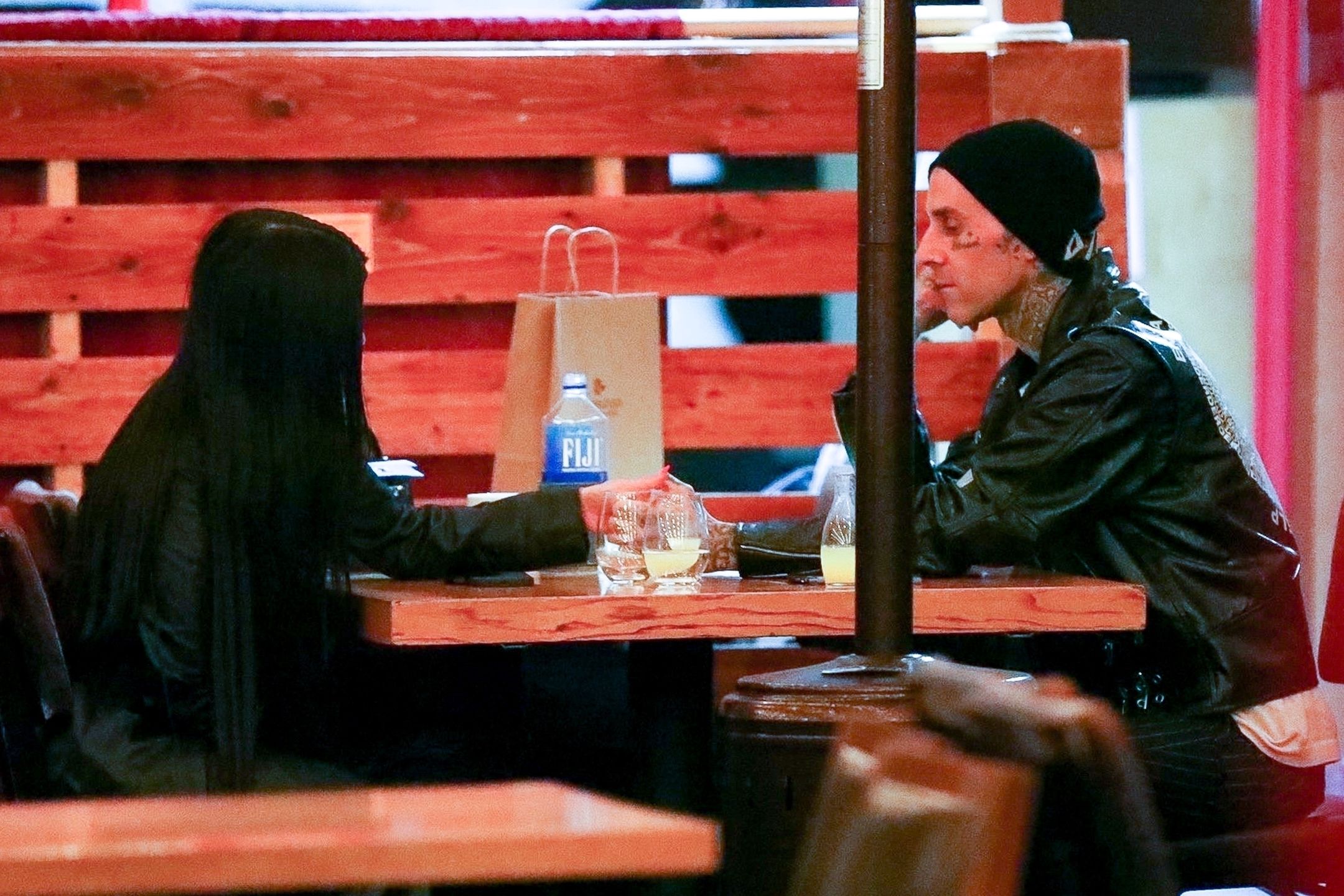 Travis Barker na randce z Kourtney Kardashian