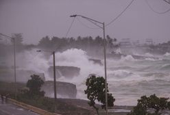 Elsa nabiera mocy. Uderzy we Florydę jako huragan