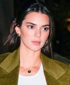 Można dostać oczopląsu. Kendall Jenner w sukience, która jest iluzją optyczną