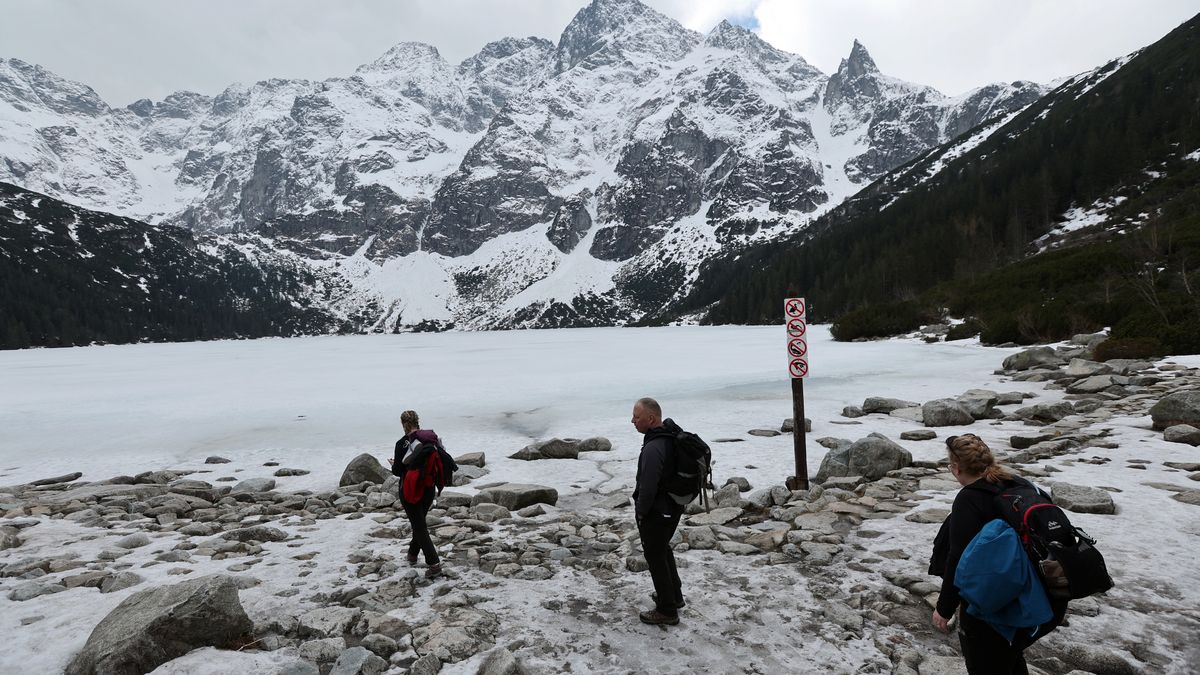 jezioro Morskie Oko
Grzegorz Momot
g�ry, oznaki, przyroda, tatry, wiosna, wiosny