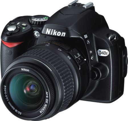 Nikon D40x z obiektywem 18-55 mm