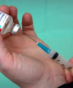 COVID-19. Indonezja zacznie szczepienia od młodych