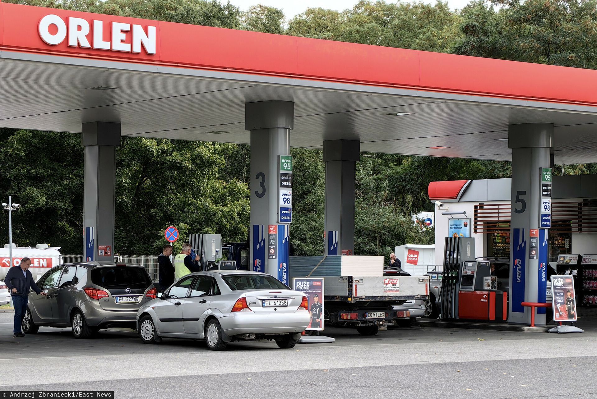 Orlen podnosi ceny hurtowe paliw