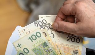 Kryminalni zatrzymali seniorów. Mieli oszukać 70-latka na 1,2 mln zł