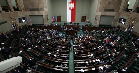 Wybory parlamentarne. Najnowszy sondaż IBRIS dla WP