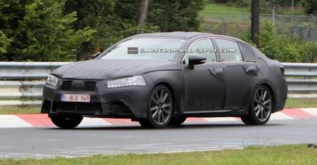 Nowy Lexus GS wyszpiegowany! [aktualizacja]
