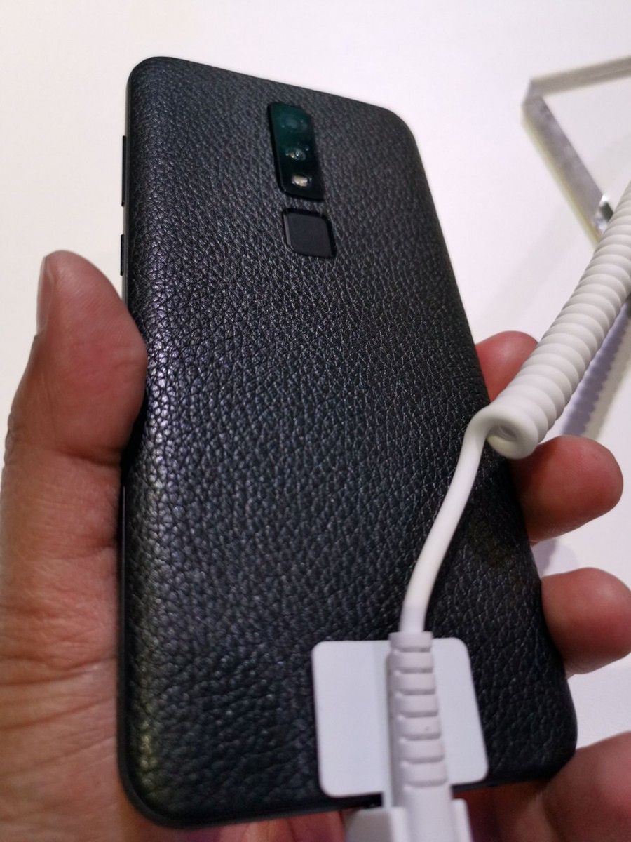 #wSkrócie: vivo "The Waterdrop", HiSense U30 ze Snapdragonem 675 i tylny panel nowego iPada 3