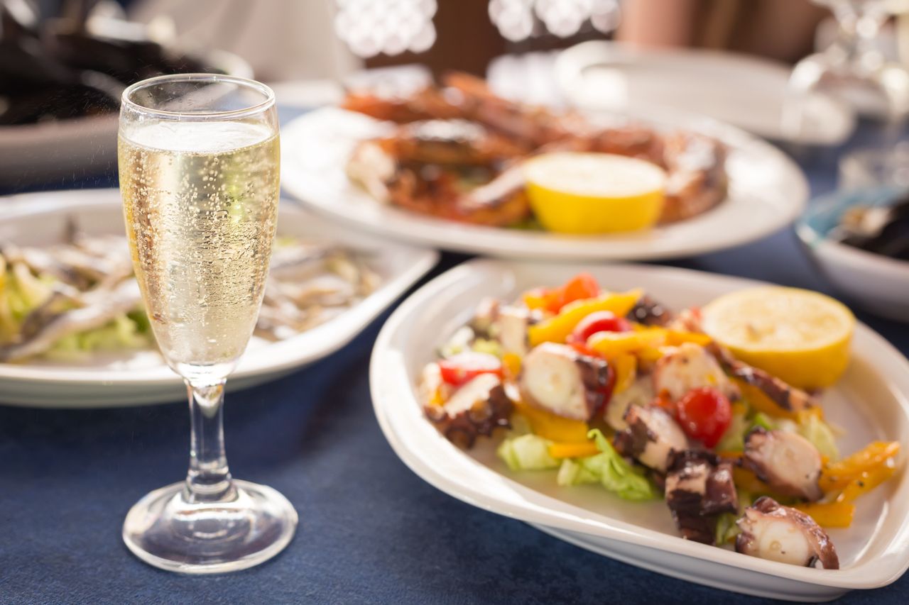 Światowy Dzień Prosecco. Za co kochamy bąbelki?