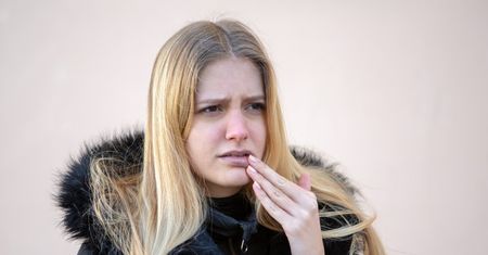Sine usta – najczęstsze przyczyny
