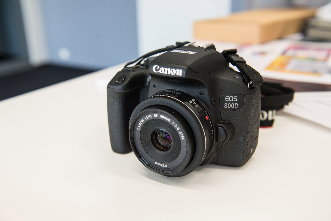 Canon ESO 800D