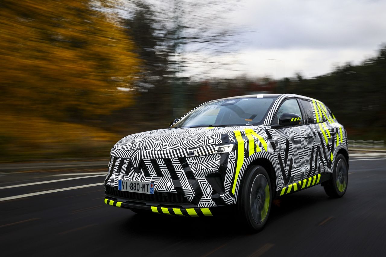 Renault Austral zastąpi Kadjara. Premiera już 8 marca