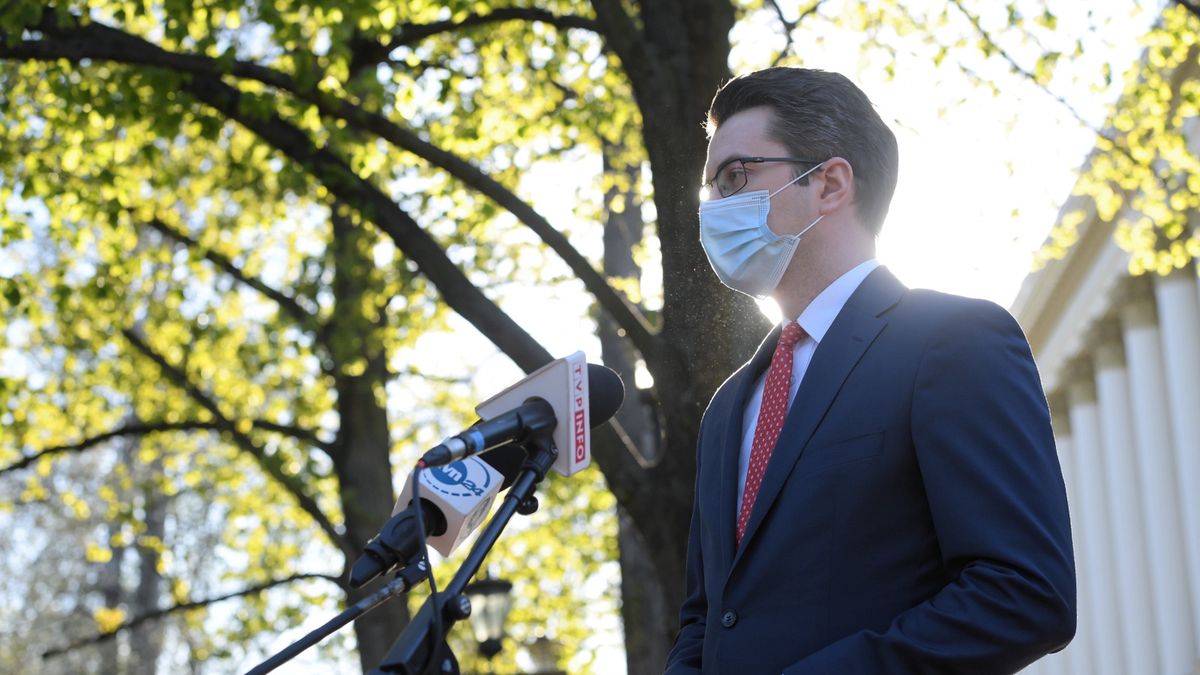 Rzecznik rządu odniósł się do postawy samorządów