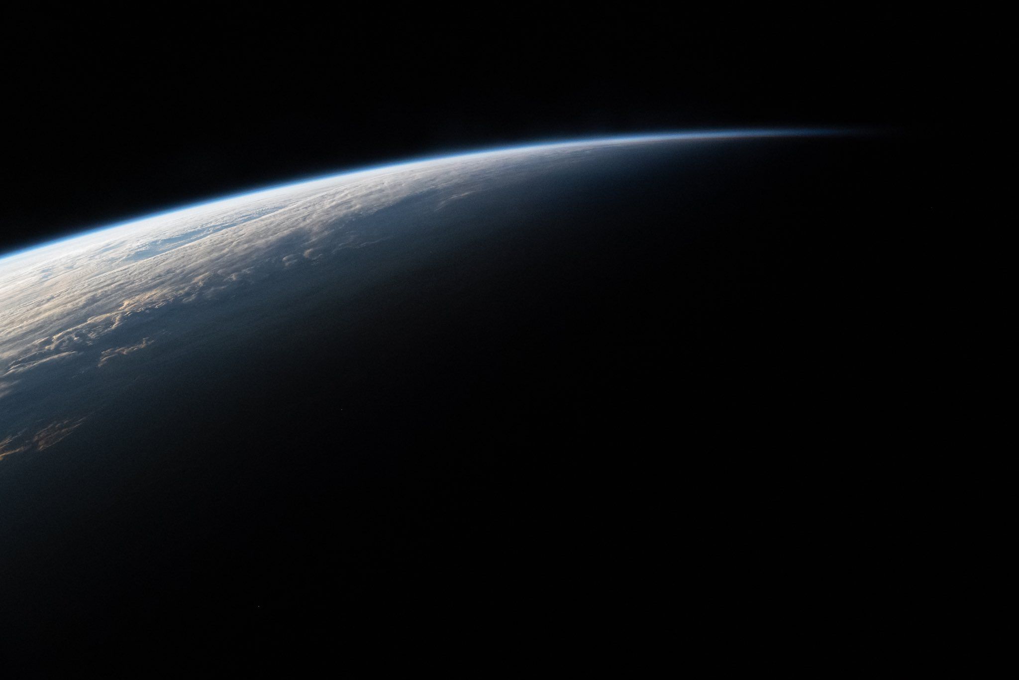 Zdjęcia Ziemi z turystycznego lotu w kosmos. To wyżej niż poziom ISS 2