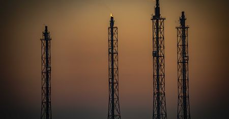 Głośny świst może być słyszalny w Płocku. ORLEN uspokaja: to nie awaria