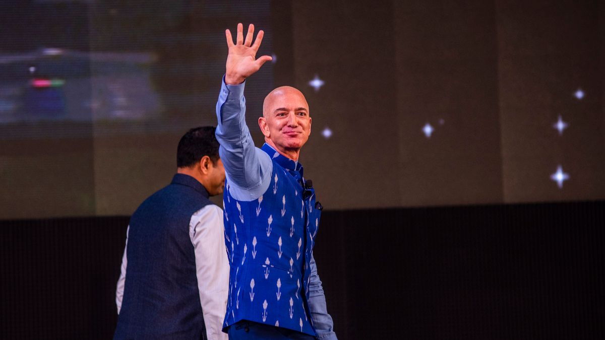 Jeff Bezos może się pochwalić oficjalnym majątkiem przekraczającym 200 mld dol., fot. Getty Images