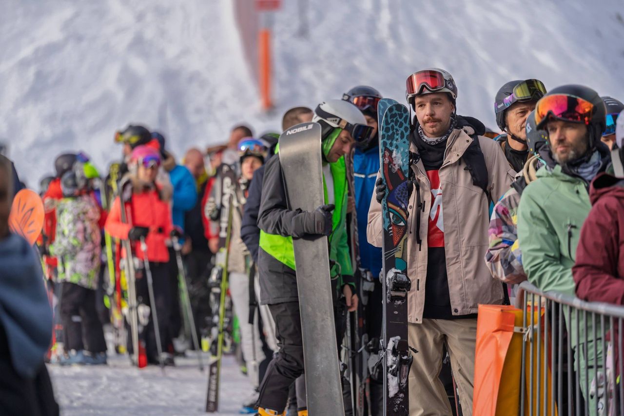 Jaworzyna Krynicka: Stacja narciarska otwarta. Tłumy na stoku. Białe szaleństwo czas zacząć