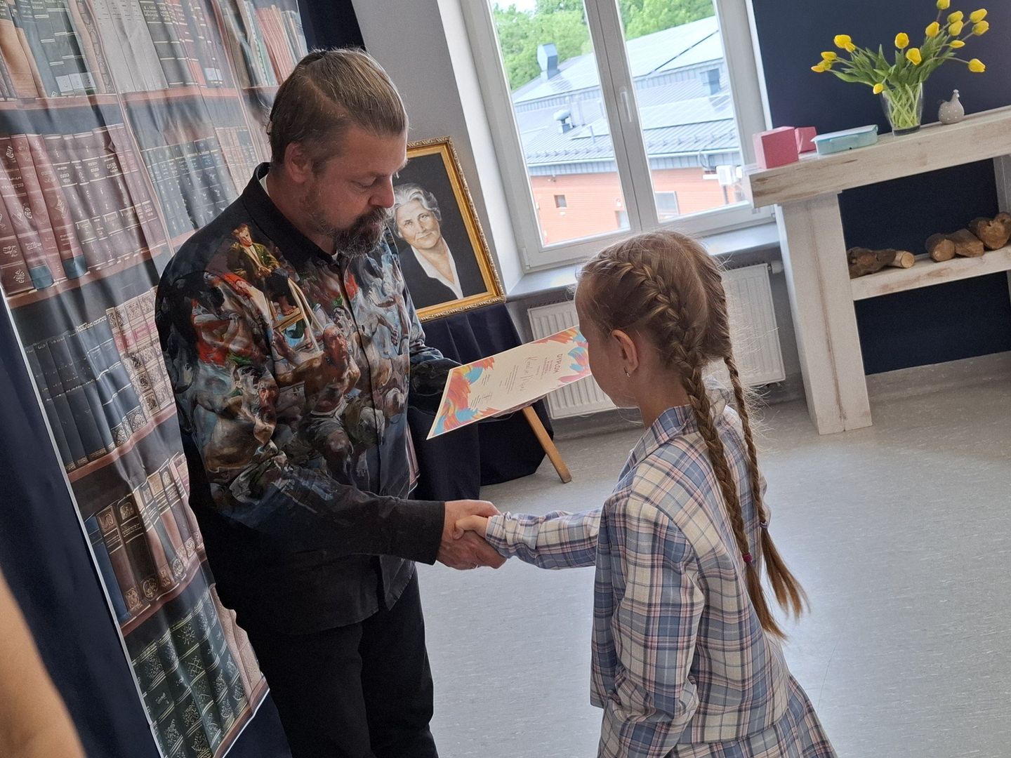 Rozstrzygnięcie Powiatowego Konkursu Plastycznego „Kolaż powieścią natchniony&#34; odbyło się w czwartek, 5 czerwca w NSP w Krotoszynie