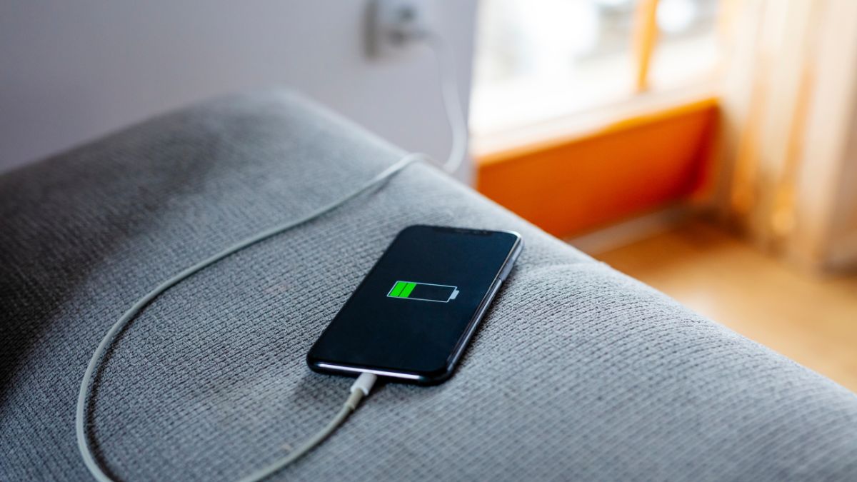 Jak przyspieszyć ładowanie telefonu?