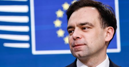 Pieniądze z Unii płyną szerokim strumieniem. Kolejne miliardy na polskim koncie