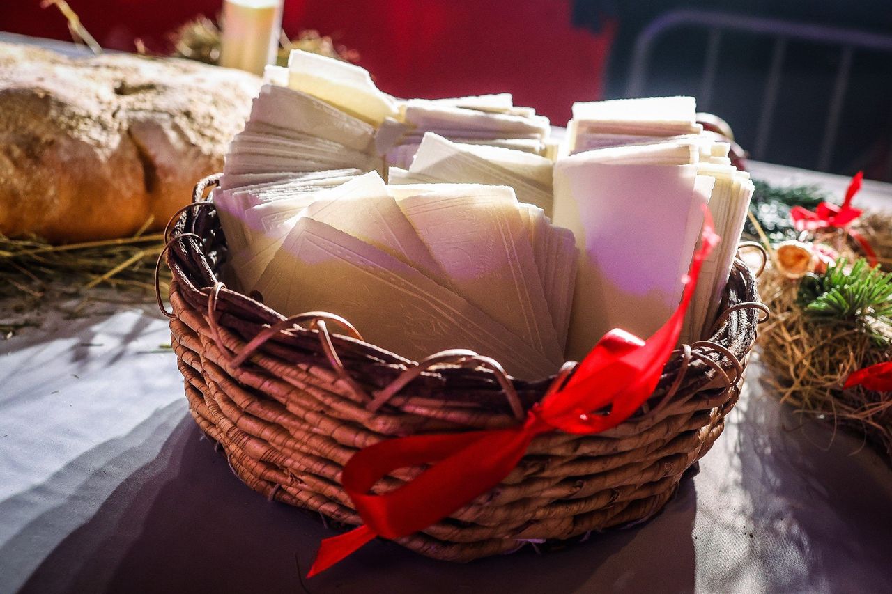 Boże Narodzenie. Rodzinne święta pełne tradycji, zwyczajów i symboli