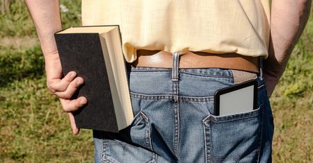 Czytnik e-booków - cyfrowa biblioteka w zasięgu ręki