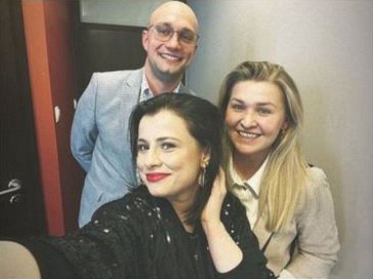 Klaudia i Valentyn z Joanną Jarmołowicz
