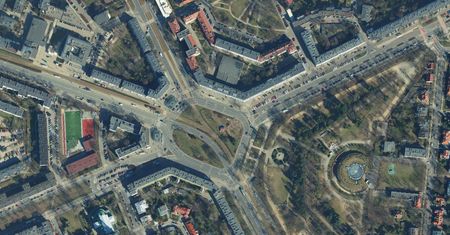 Warszawa poszerza strefę płatnego parkowania. Trwają analizy na Żoliborzu