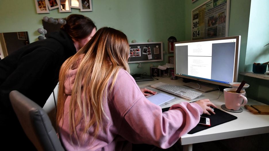 Zdalne nauczanie. List rodziców do Przemysława Czarnka. "Prosimy o jak najpilniejszą interwencję"