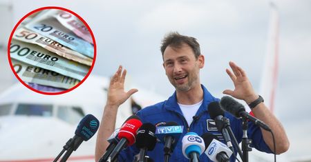 Docenili misję Polaka. Sławosz Uznański-Wiśniewski z podwyżką po misji kosmicznej