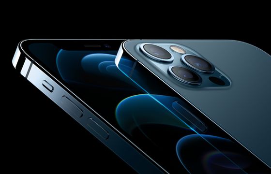 Sukces iPhone'ów to zasługa operatorów