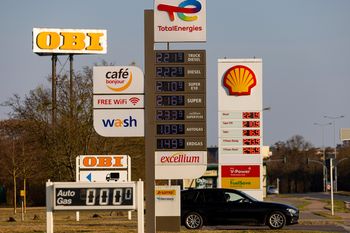 Paliwa w Niemczech tanieją. Obawy jednak rosną