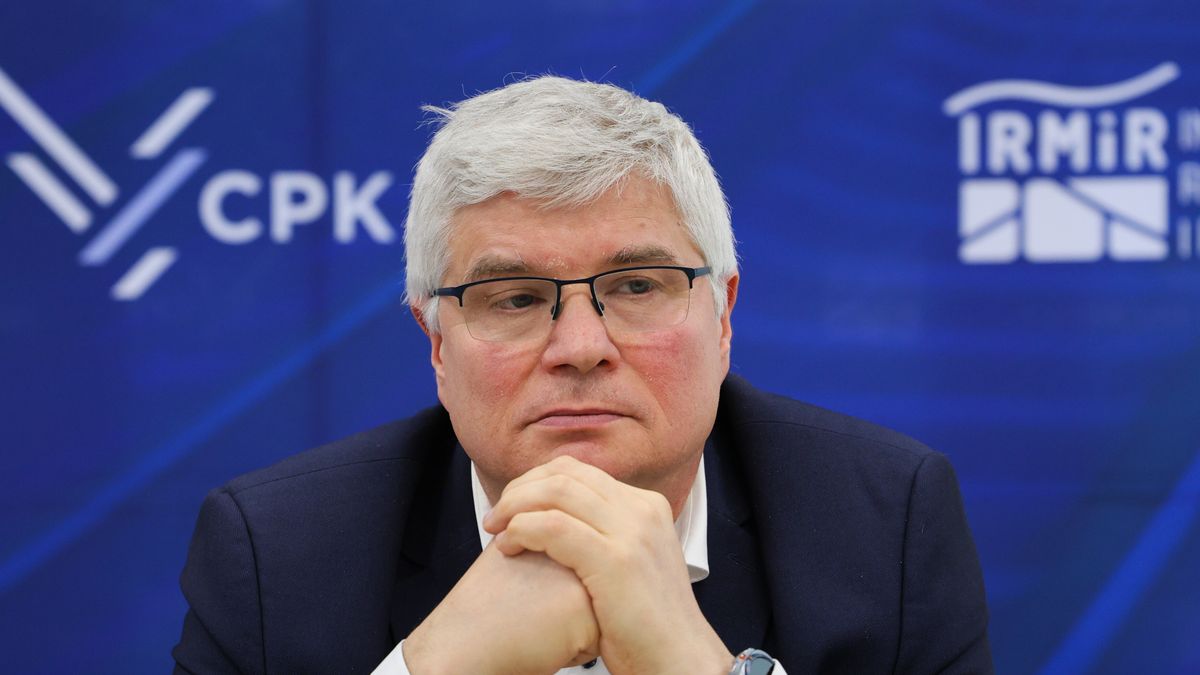 wiceminister infrastruktury, Maciej Lasek