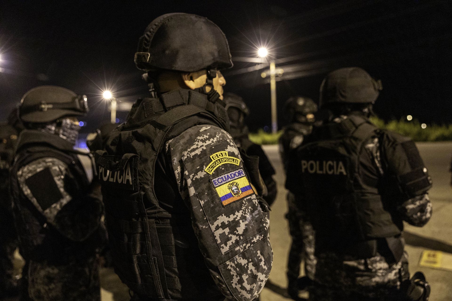Ekwador wypowiada wojnę kartelom: Masowa operacja zbrojna i wsparcie USA