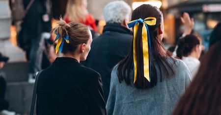 Ukraińcy modlą się o pokój. Setki klęknęły przed katedrą w Mediolanie