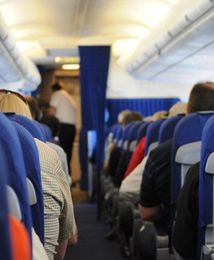 Lotnisko w Radomiu puste, ale bezpieczne