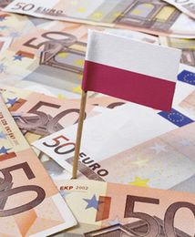 Euro poniżej 4,25 zł. Złoty najmocniejszy od roku