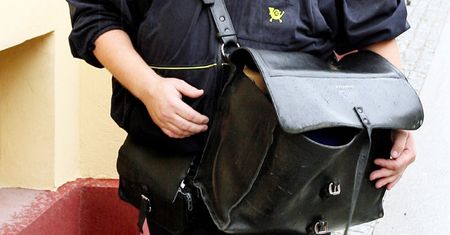 Wypowiedzenie umowy można wysłać pocztą