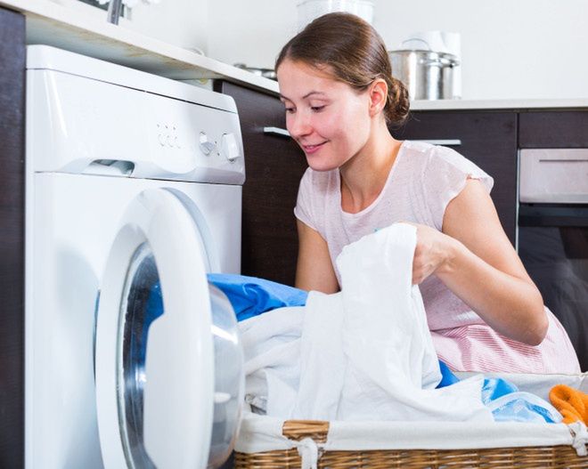 Trudna sztuka dobrego prania. 5 zasad, których nie wolno zaniedbać