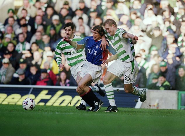 Jeden z meczów przeciwko Celticowi z udziałem Caniggii. Fot. Jamie McDonald/Getty Images