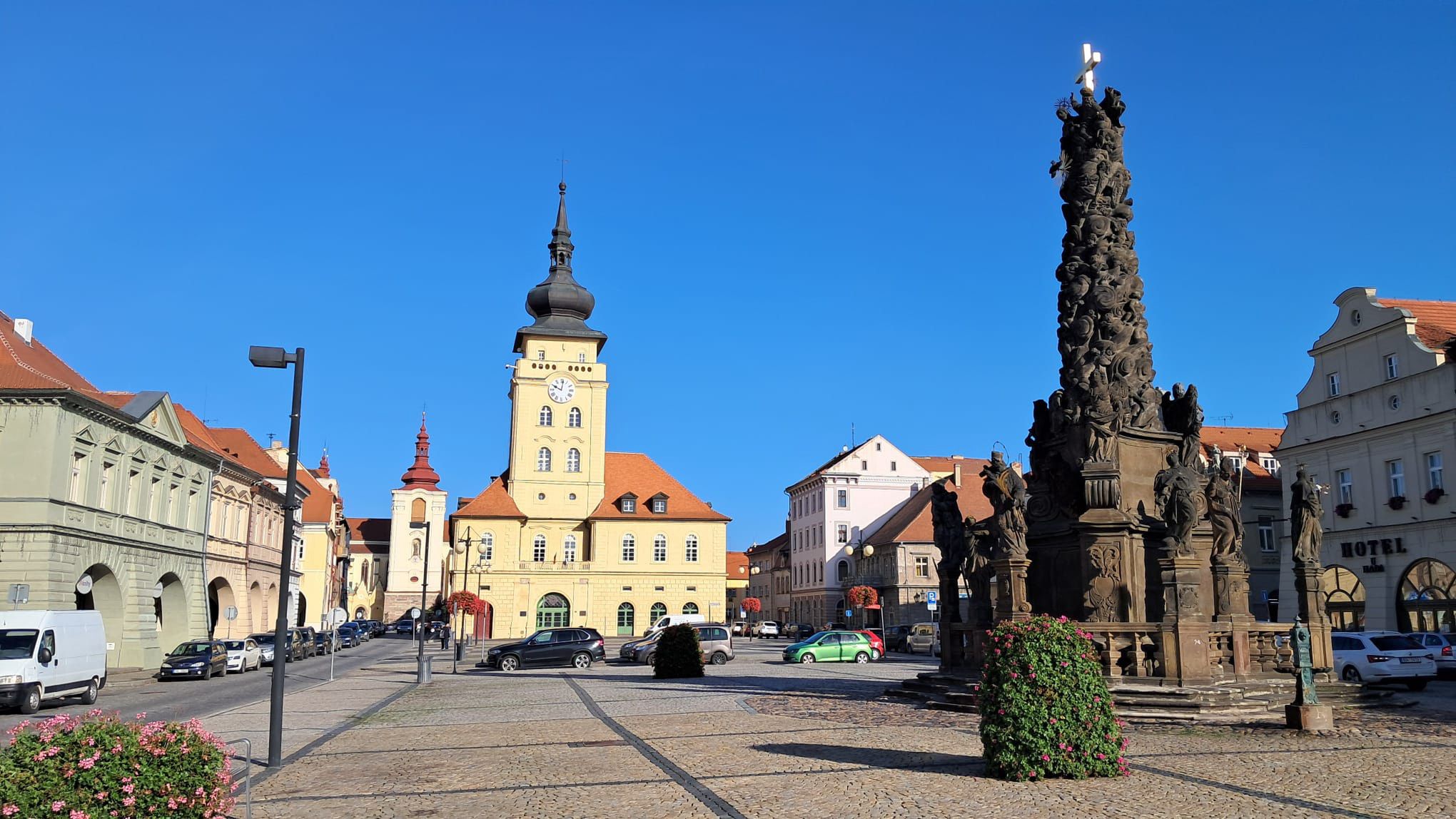 W miasteczku jest aż pięć rynków. Każdy ma inny charakter i styl