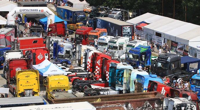 Trucker Club