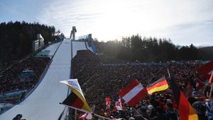 Montaż rozpoczęty. Kluczowa zmiana na legendarnej skoczni