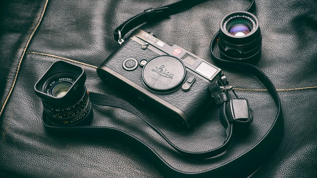 ”Leica w Polsce”. Kilkanaście numerów legendarnego pisma dostępne online 1