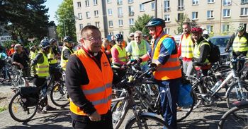 Kardynał Grzegorz Ryś pojedzie na rowerze. Będzie modlił się za Łódź
