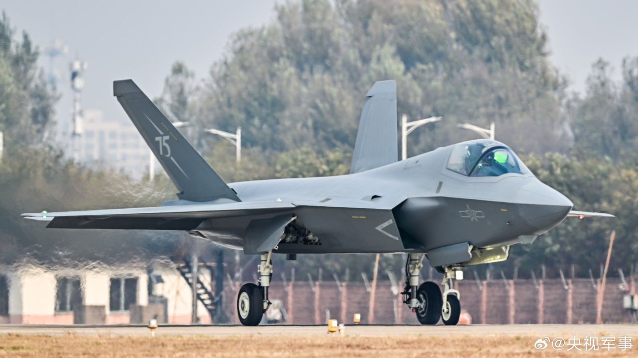 Chinas J-35A: Neuer Tarnkappenjäger debütiert auf der Airshow 2024