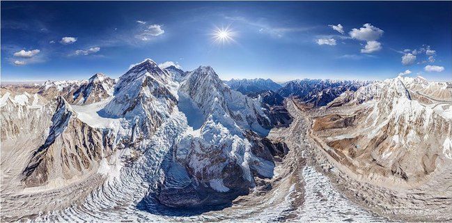 Mount Everest jak elektrownia jądrowa