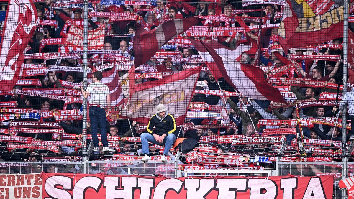 Getty Images / ANP / Na zdjęciu: kibice Bayernu Monachium