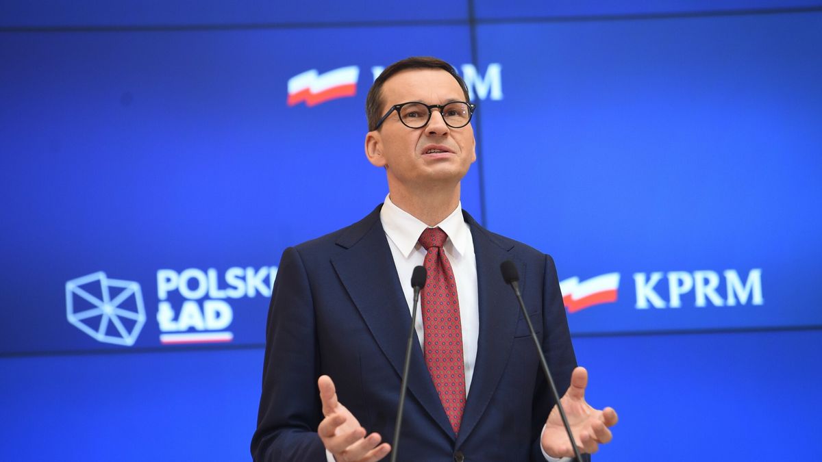 Mateusz Morawiecki poinformował w poniedziałek, jakie lokalne inwestycje mogą w najbliższym czasie dostać łącznie 20 mld zł z rządowego Funduszu Polski Ład  